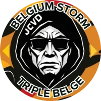 Bière triple belge généreuse, épicée et chaleureuse, portée par une belle rondeur maltée.